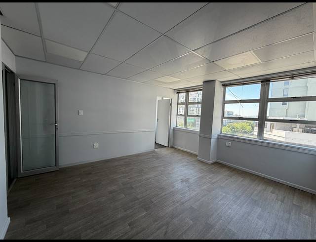 614M² BUILDING TO LET IN CAPE TOWN CITY CENTRE